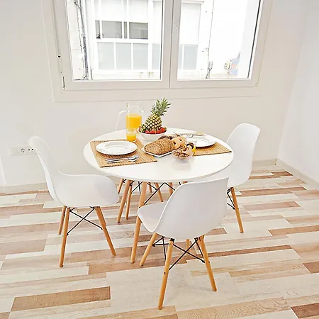 Apartamento De Playa En El Centro De *