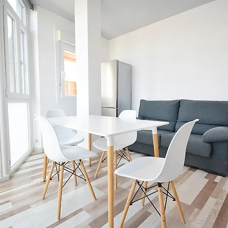 De Playa En El Centro De Apartman O Grove